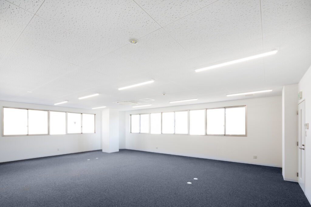 カーペット仕上げのオフィス内装施工